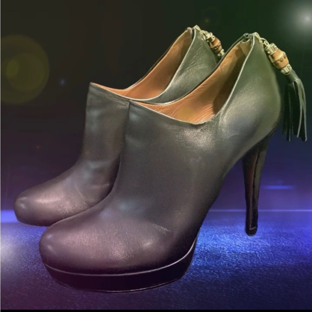 GUCCI LUXURY BLACK HIGH HEEL LEATHER ANKLE BOOTS -9-🔥